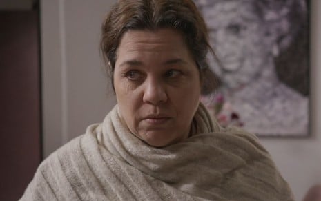 Isabel Teixeira caracterizada como Helena na última cena de Elas por Elas